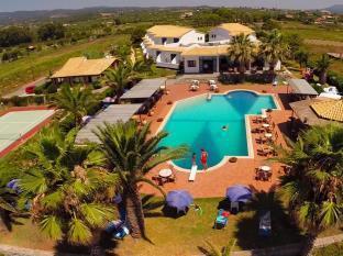 Hotel Oasis