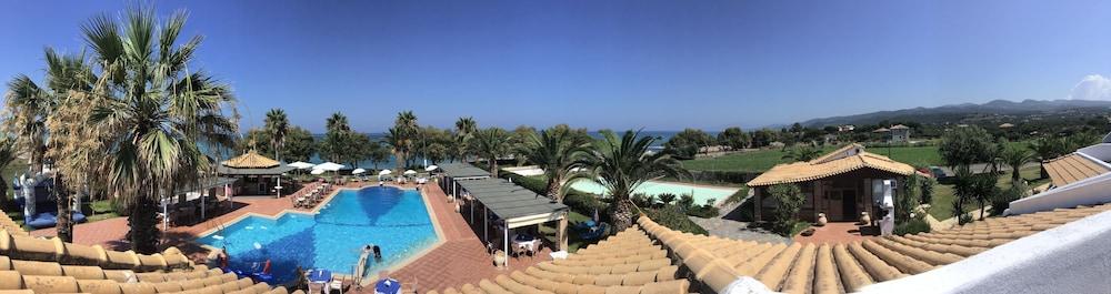 Hotel Oasis