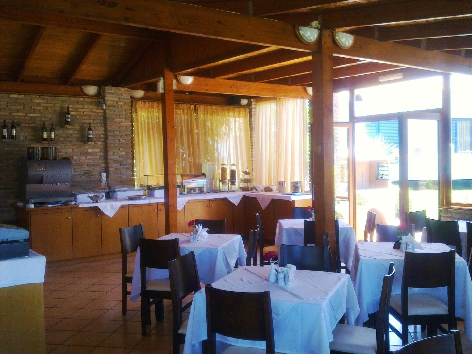 Hotel Oasis Kyparissia