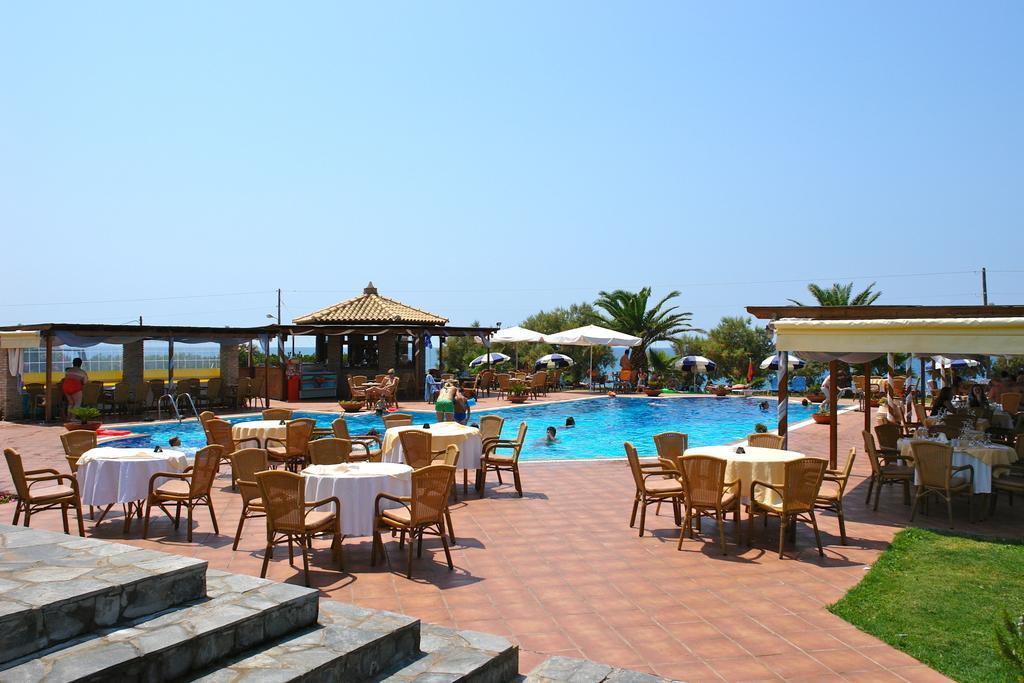 Hotel Oasis