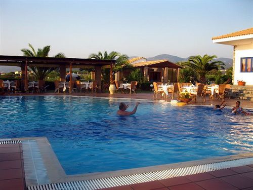 Hotel Oasis Kyparissia